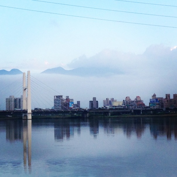 The Chungyang Bridge with Yangmingshan (mountain) in the background.